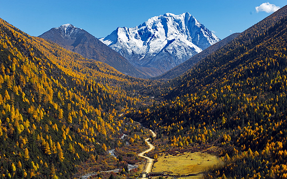 甘孜州-道孚县-雅拉神山风景区