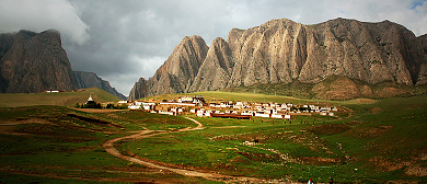 甘南州-夏河县-甘加乡-白石崖/溶洞风景区