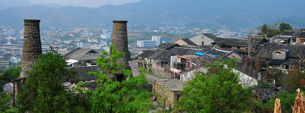 灵丘富家湾村人口_灵丘花塔村的照片(3)
