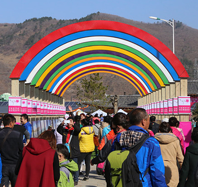 延边州-和龙市-西城镇-金达莱族民俗村