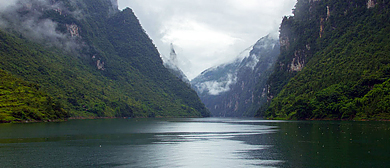 遵义市-道真县-芙蓉江（十里峡）风景区