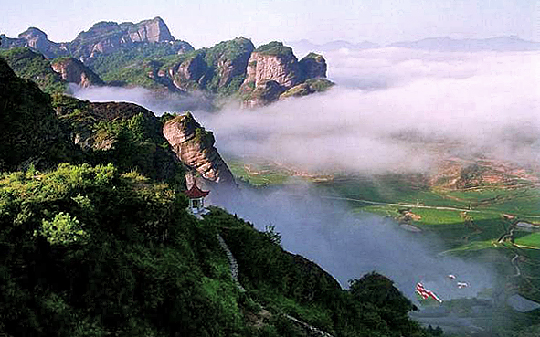 龙岩市-连城县-冠豸山（冠豸山（丹霞）国家地质公园·冠豸山国家级风景名胜区）风景旅游区|5A