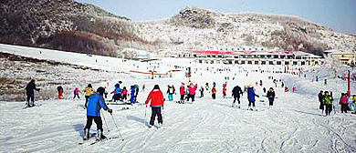 湖北省-神农架林区-红坪镇-神农架国际滑雪场