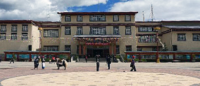 迪庆州-香格里拉市区-建塘镇-迪庆州藏族自治州博物馆