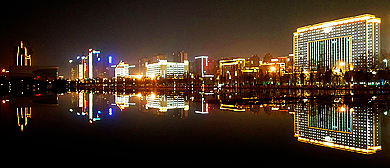 三门峡市-义马市区-鸿庆公园·义马市政府