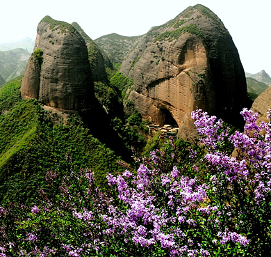 天水市-武山县-钟楼山峡谷（鲁班峡）水帘洞（|北朝-唐|拉稍寺石窟）风景旅游区|4A