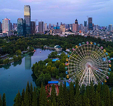 合肥市-庐阳区-杏花公园·欢乐岛摩天轮