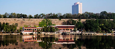 南京市-秦淮区-|明|南京古城墙·月牙湖（标营门）风景区