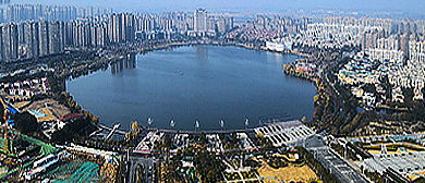 南京市-六合区-龙池湖公园