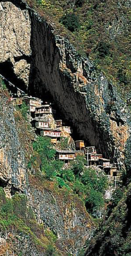 甘孜州-得荣县-翁甲神山·翁甲寺风景区