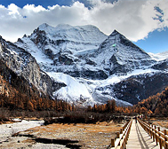 甘孜州-稻城县-亚丁·卓玛拉措（珍珠海）·仙乃日雪山（5958米）风景区
