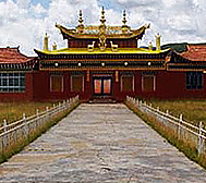 果洛州-达日县-格萨尔王狮龙宫殿
