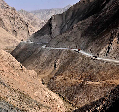 喀什地区-叶城县-219国道（新藏线）库地达坂（阿卡孜达坂·3150米）